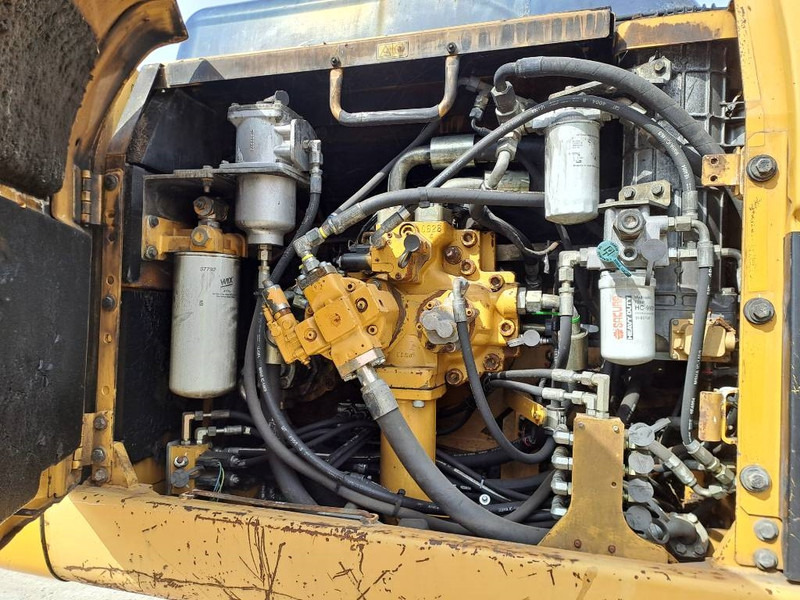 Crawler excavator Cat 330DL UHD (21m UHD + short arm): picture 16