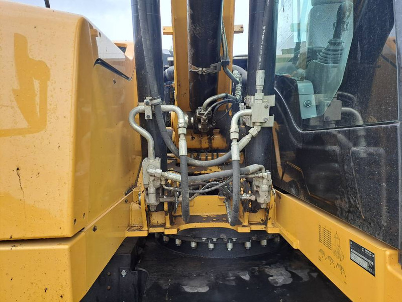 Wheel excavator Cat M315F: picture 10