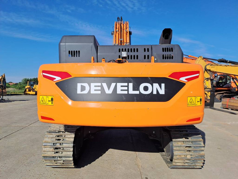 Develon DX 300 LC-7LC-7M (4 Pieces available) - Crawler excavator: picture 3 Develon DX 300 LC-7LC-7M (4 Pieces available) - Crawler excavator: picture 3