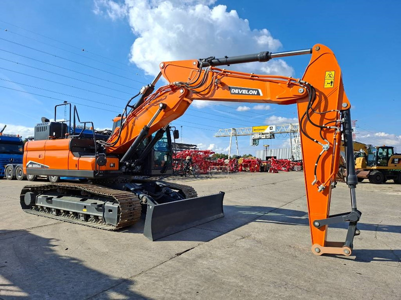 Develon DX225LC-7 - Crawler excavator: picture 4 Develon DX225LC-7 - Crawler excavator: picture 4