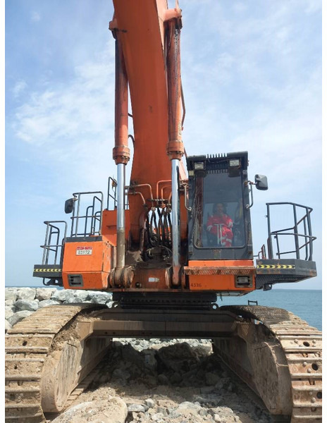 Hitachi EX 1200-6 - Excavator: picture 4 Hitachi EX 1200-6 - Excavator: picture 4