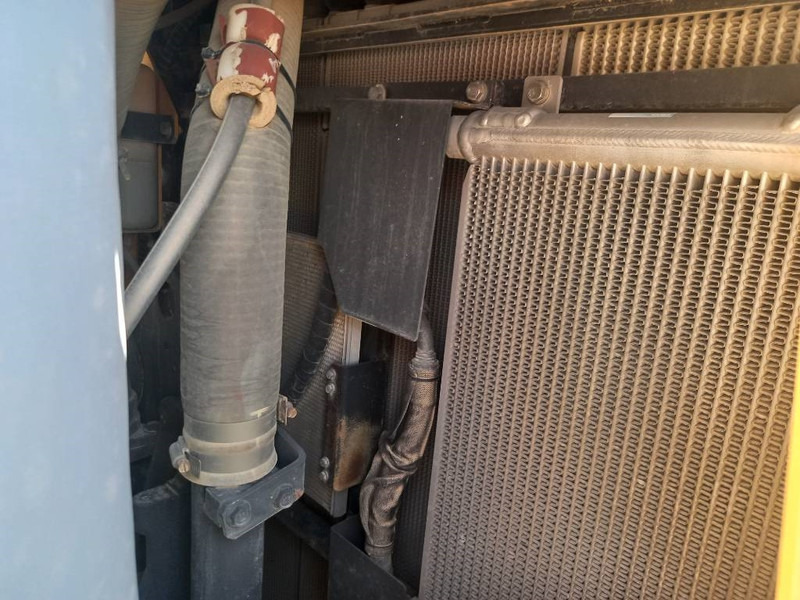 Bulldozer Komatsu D155A-6R (4 Pcs available in Abu Dhabi): picture 14