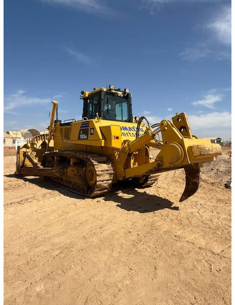 Komatsu D155A-6R (4 pieces available in Abu Dhabi) - Bulldozer: picture 3 Komatsu D155A-6R (4 pieces available in Abu Dhabi) - Bulldozer: picture 3