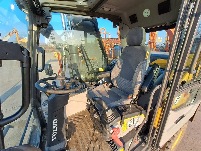 Wheel excavator Volvo EW160E: picture 20