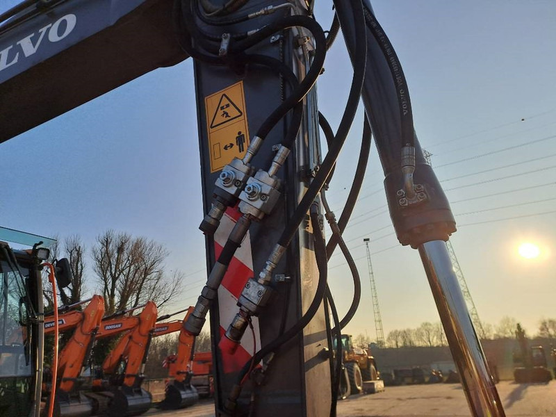 Wheel excavator Volvo EW160E: picture 9 Wheel excavator Volvo EW160E: picture 9