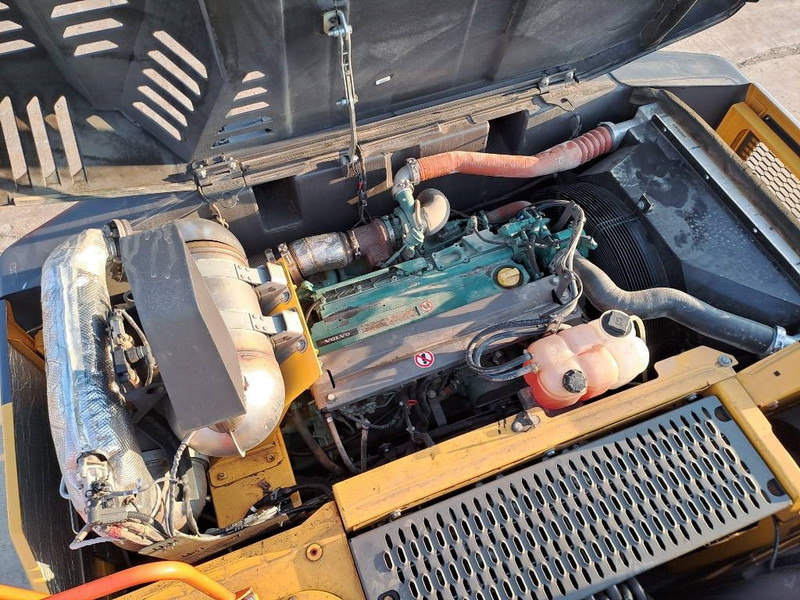 Wheel excavator Volvo EW160E: picture 19 Wheel excavator Volvo EW160E: picture 19