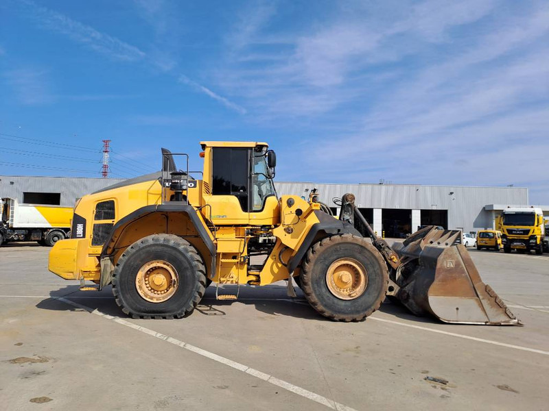 Volvo L 180 H - Wheel loader: picture 5 Volvo L 180 H - Wheel loader: picture 5