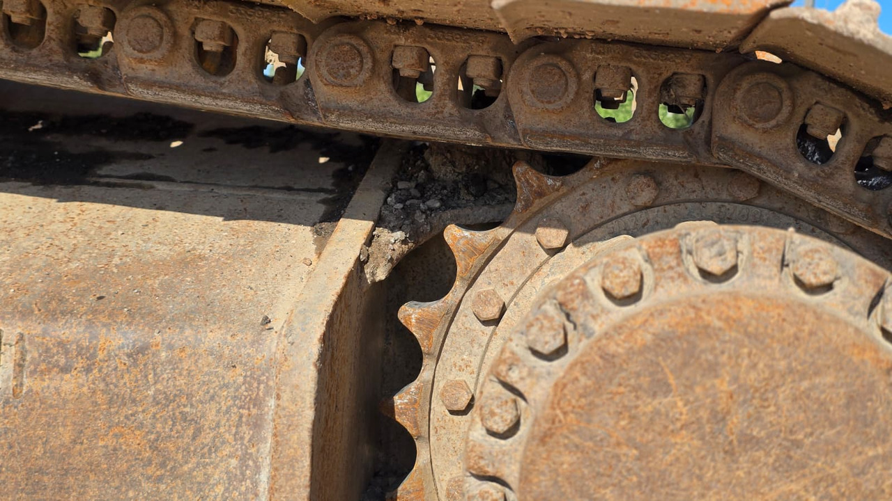 Crawler excavator CATERPILLAR 324E: picture 8
