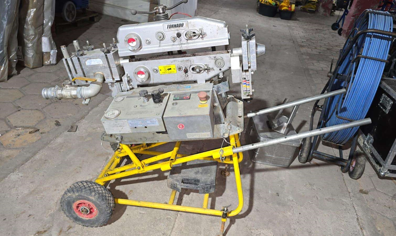 CBS Tornado Cable Blowing Machine - Tool/ Equipment: picture 1 CBS Tornado Cable Blowing Machine - Tool/ Equipment: picture 1