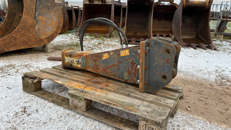INDECO HP200 - Hydraulic hammer for Excavator: picture 2 INDECO HP200 - Hydraulic hammer for Excavator: picture 2