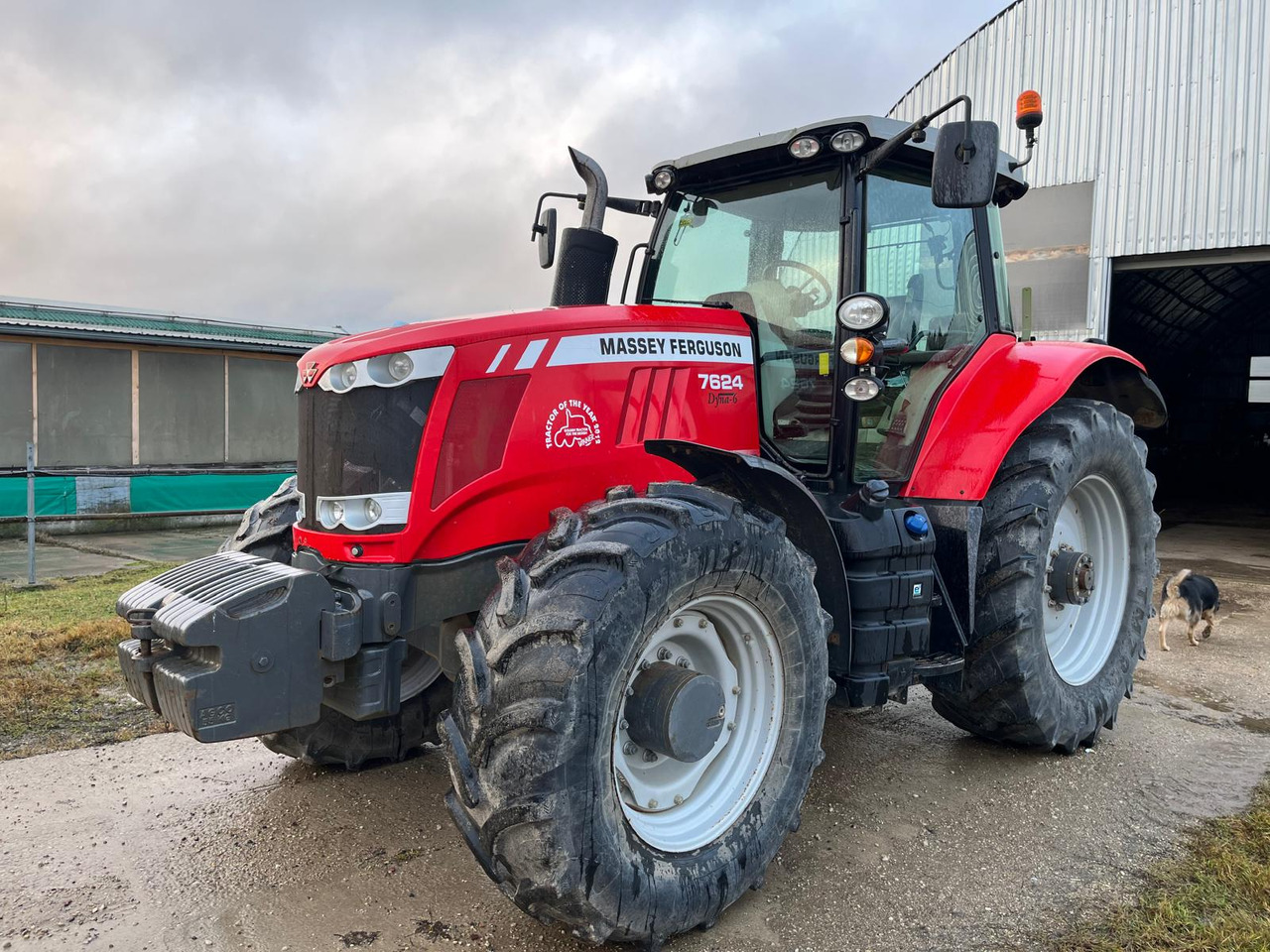 Massey Ferguson 7624 Dyna-6 - Farm tractor: picture 1 Massey Ferguson 7624 Dyna-6 - Farm tractor: picture 1