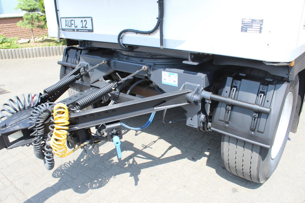 Chereau 3-Achser Kühlanhänger CV 1350 Türen FRC - Refrigerator trailer: picture 5 Chereau 3-Achser Kühlanhänger CV 1350 Türen FRC - Refrigerator trailer: picture 5