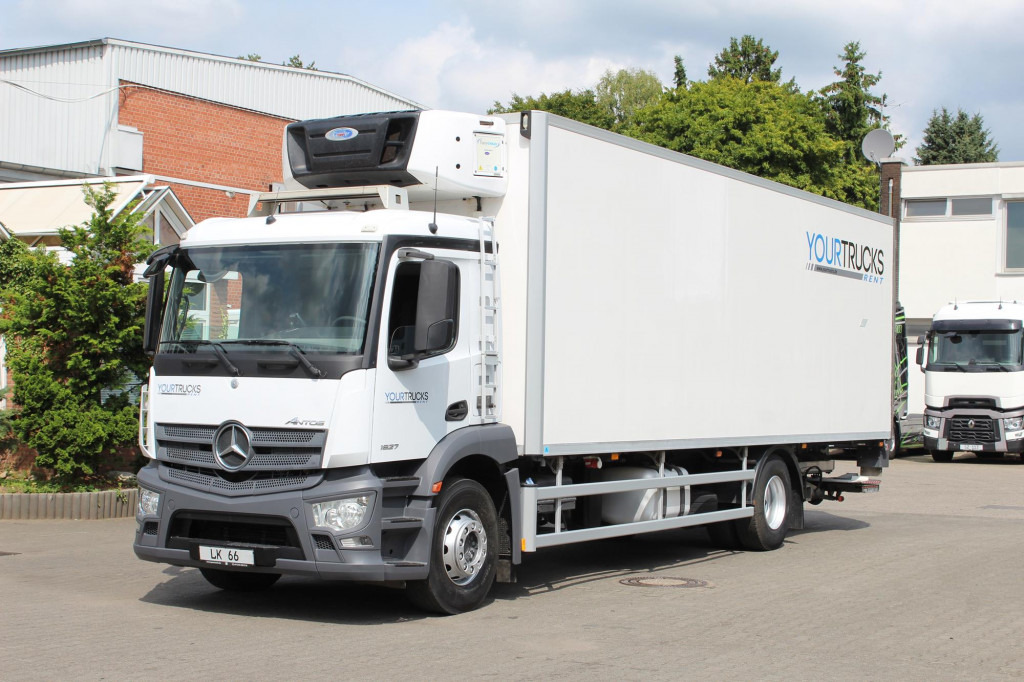 Mercedes-Benz Antos 1827 E6 CS 1050 LBW Seitentur - Refrigerator truck: picture 1 Mercedes-Benz Antos 1827 E6 CS 1050 LBW Seitentur - Refrigerator truck: picture 1