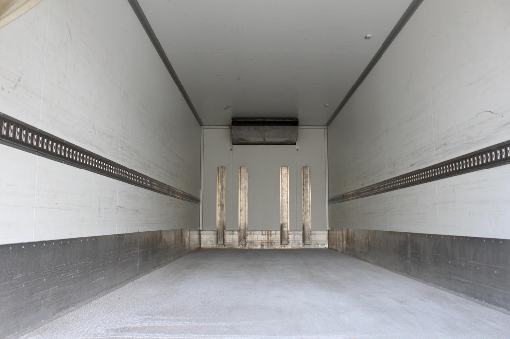 Mercedes-Benz Atego 1223 E6 TK T-800 R Strom LBW - Refrigerator truck: picture 2 Mercedes-Benz Atego 1223 E6 TK T-800 R Strom LBW - Refrigerator truck: picture 2