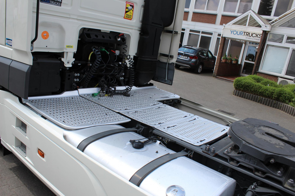 Tractor unit Daf XF  480 SC Retarder ACC LDWS Standklima Kühlbox: picture 15