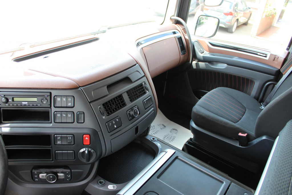Tractor unit Daf XF  480 SC Retarder ACC LDWS Standklima Kühlbox: picture 7