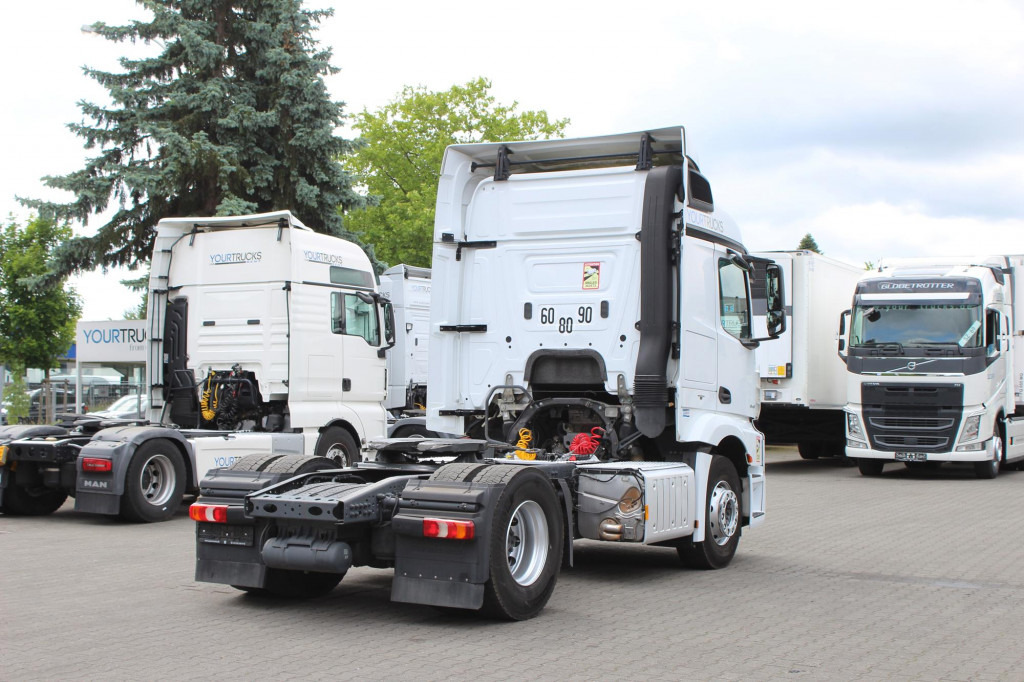 Tractor unit Mercedes-Benz Actros 1843 E6 Kühlbox   ACC   LDW: picture 10