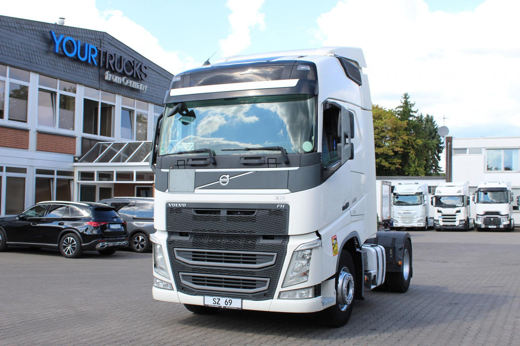 Volvo FH 500 E6 Globe I-Shift I-Park Cool Kühlbox - Tractor unit: picture 1 Volvo FH 500 E6 Globe I-Shift I-Park Cool Kühlbox - Tractor unit: picture 1