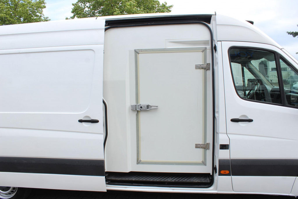 VW Crafter Maxi Carrier Tiefkühlkasten Bi-Temp - Van: picture 5 VW Crafter Maxi Carrier Tiefkühlkasten Bi-Temp - Van: picture 5