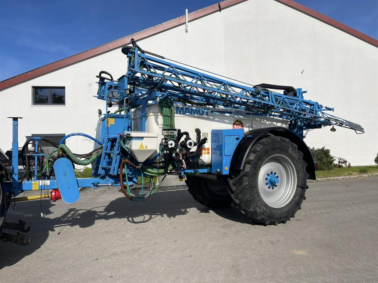 Agrio Mamut 5024 Section Distance Controll Lenkung - Trailed sprayer: picture 1 Agrio Mamut 5024 Section Distance Controll Lenkung - Trailed sprayer: picture 1