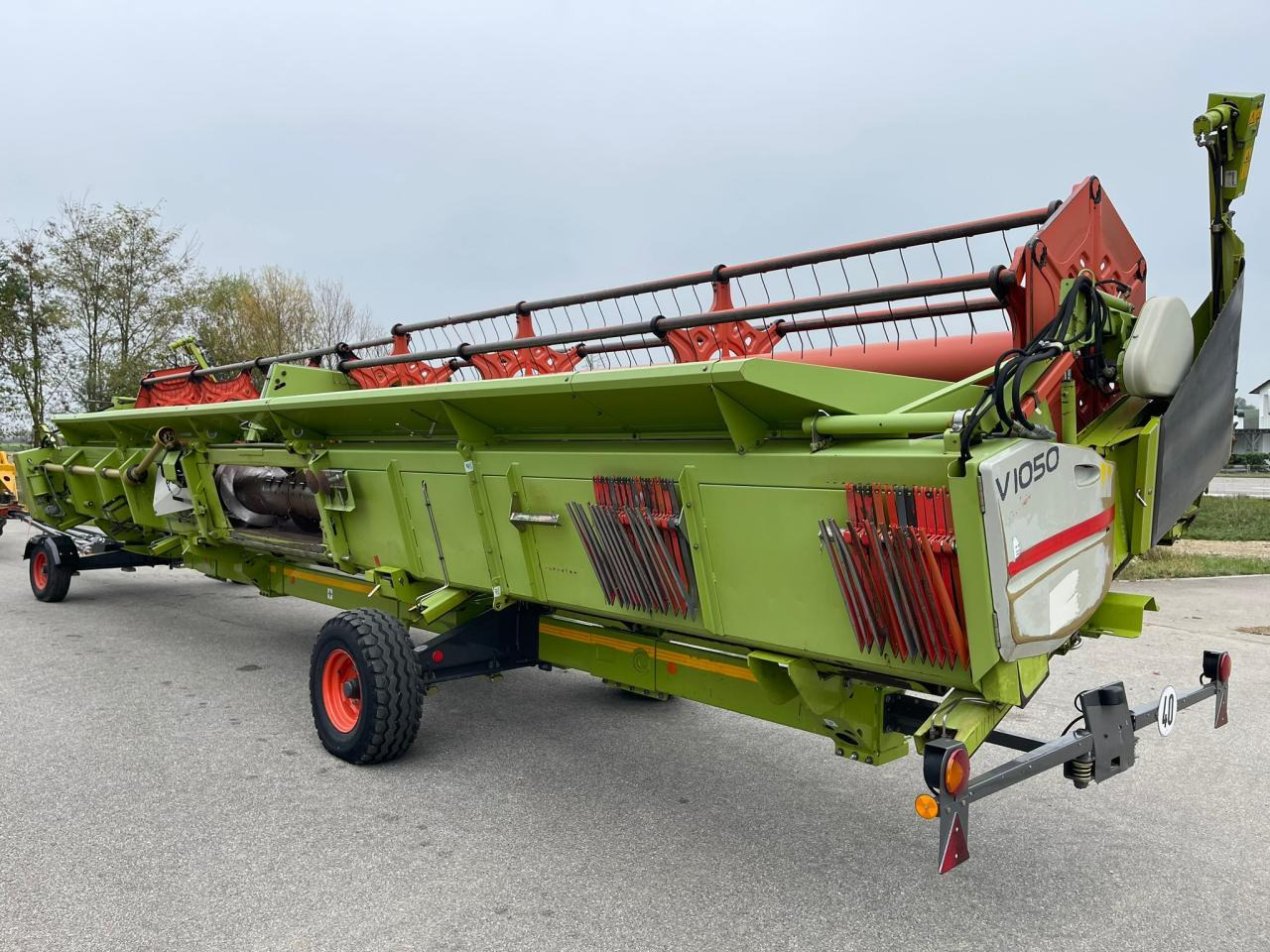 CLAAS V1050 inkl. Raps - Grain header: picture 4 CLAAS V1050 inkl. Raps - Grain header: picture 4