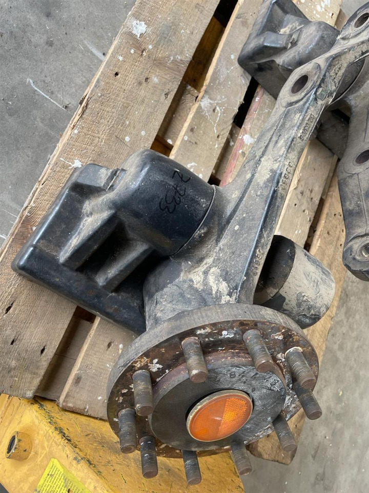 Case-IH New Holland Achsschenkel - Axle and parts for Agricultural machinery: picture 2 Case-IH New Holland Achsschenkel - Axle and parts for Agricultural machinery: picture 2