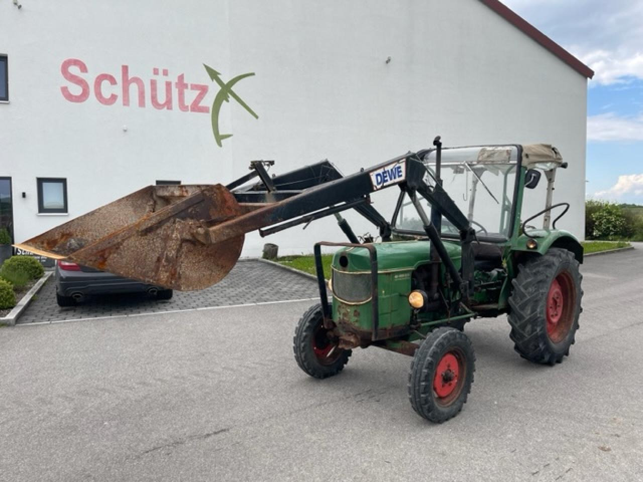 Deutz-Fahr D 4005 mit Frontlader - Farm tractor: picture 2 Deutz-Fahr D 4005 mit Frontlader - Farm tractor: picture 2