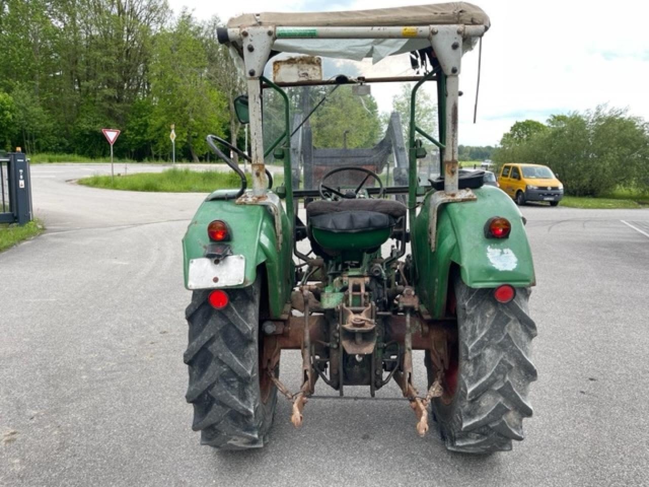 Deutz-Fahr D 4005 mit Frontlader / Oldtimer - Farm tractor: picture 4 Deutz-Fahr D 4005 mit Frontlader / Oldtimer - Farm tractor: picture 4