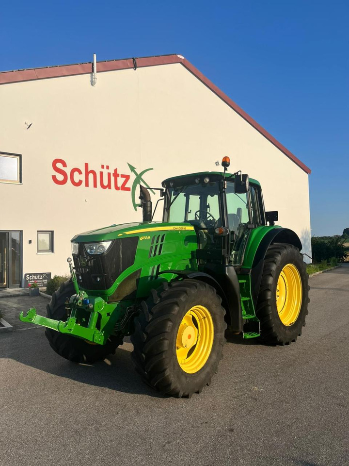 Farm tractor John Deere 6170M: picture 9