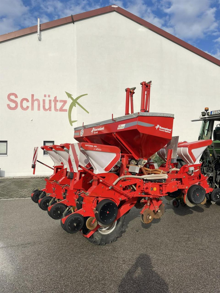 Kverneland Einzelkornsägerät Kverneland Optima HD e-drive - Precision sowing machine: picture 1 Kverneland Einzelkornsägerät Kverneland Optima HD e-drive - Precision sowing machine: picture 1