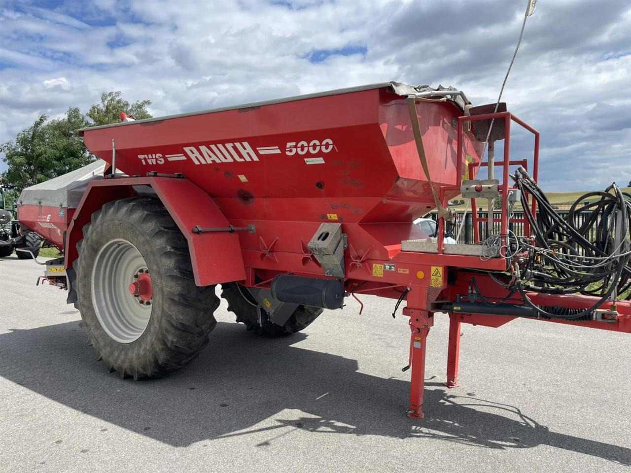 Fertilizer spreader Rauch TWS 5000 Düngerwagen mit Lenkung und Streuer Axera H-EMC: picture 8