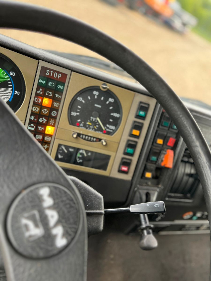 Beverage truck MAN 14.272 Schwenkwand / Schadstoffmobil MAN 14.272 Schwenkwand / Schadstoffmobil: picture 11