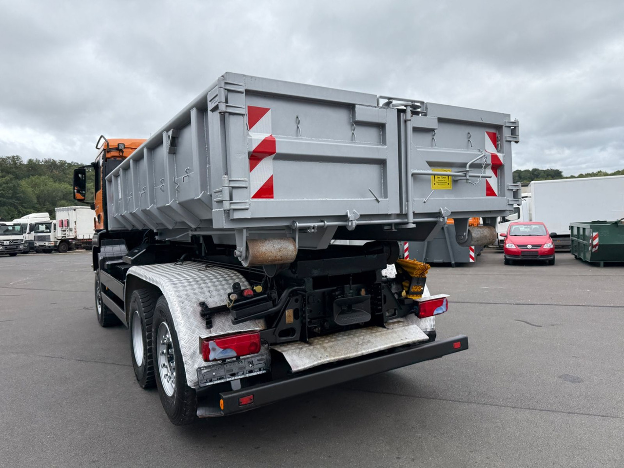 MAN TGS 28.360 6x4-4BL Meiller RK20.55 Winterdienst - Hook lift truck: picture 4 MAN TGS 28.360 6x4-4BL Meiller RK20.55 Winterdienst - Hook lift truck: picture 4