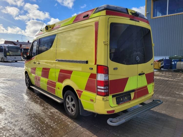 MERCEDES – BENZ SPRINTER 3.0D AMBULANCE (PROFILE) KLIMA 2.2016 EURO 6 - Ambulance: picture 3 MERCEDES – BENZ SPRINTER 3.0D AMBULANCE (PROFILE) KLIMA 2.2016 EURO 6 - Ambulance: picture 3