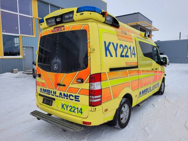MERCEDES – BENZ SPRINTER AMBULANCE (TAMLANS) KLIMA, 11.2016, EURO 6 - Ambulance: picture 4 MERCEDES – BENZ SPRINTER AMBULANCE (TAMLANS) KLIMA, 11.2016, EURO 6 - Ambulance: picture 4