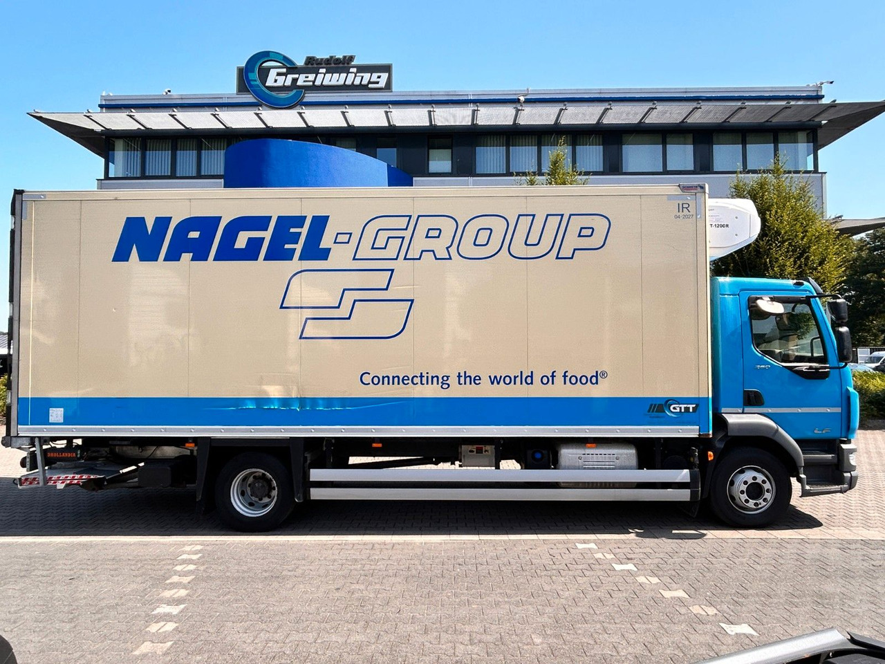 DAF LF 260 FA 16 t, TK T-1200R-50 Monotemp. - Refrigerator truck: picture 2 DAF LF 260 FA 16 t, TK T-1200R-50 Monotemp. - Refrigerator truck: picture 2
