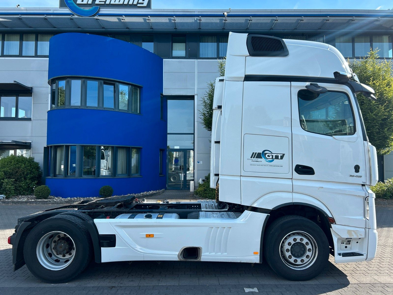 Mercedes-Benz 1848 LS 4x2 Gigaspace - Tractor unit: picture 2 Mercedes-Benz 1848 LS 4x2 Gigaspace - Tractor unit: picture 2