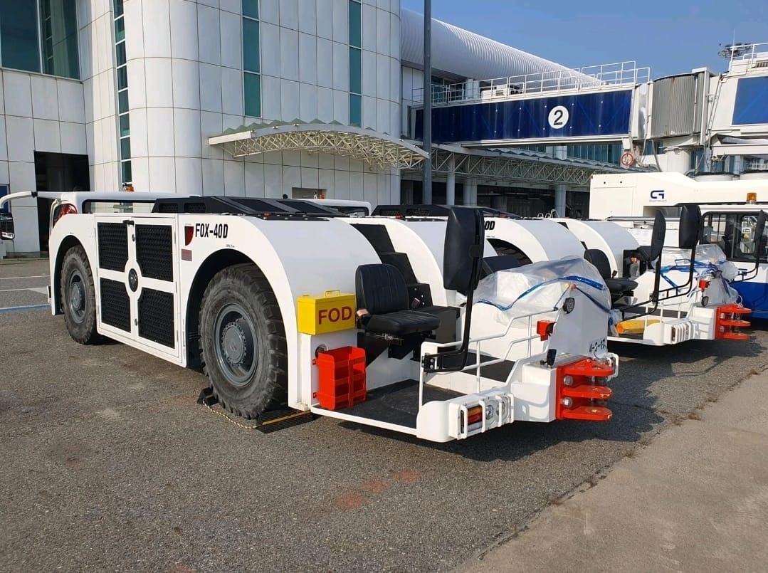 BlissFox - ABC 40D - Pushback tractor: picture 3 BlissFox - ABC 40D - Pushback tractor: picture 3