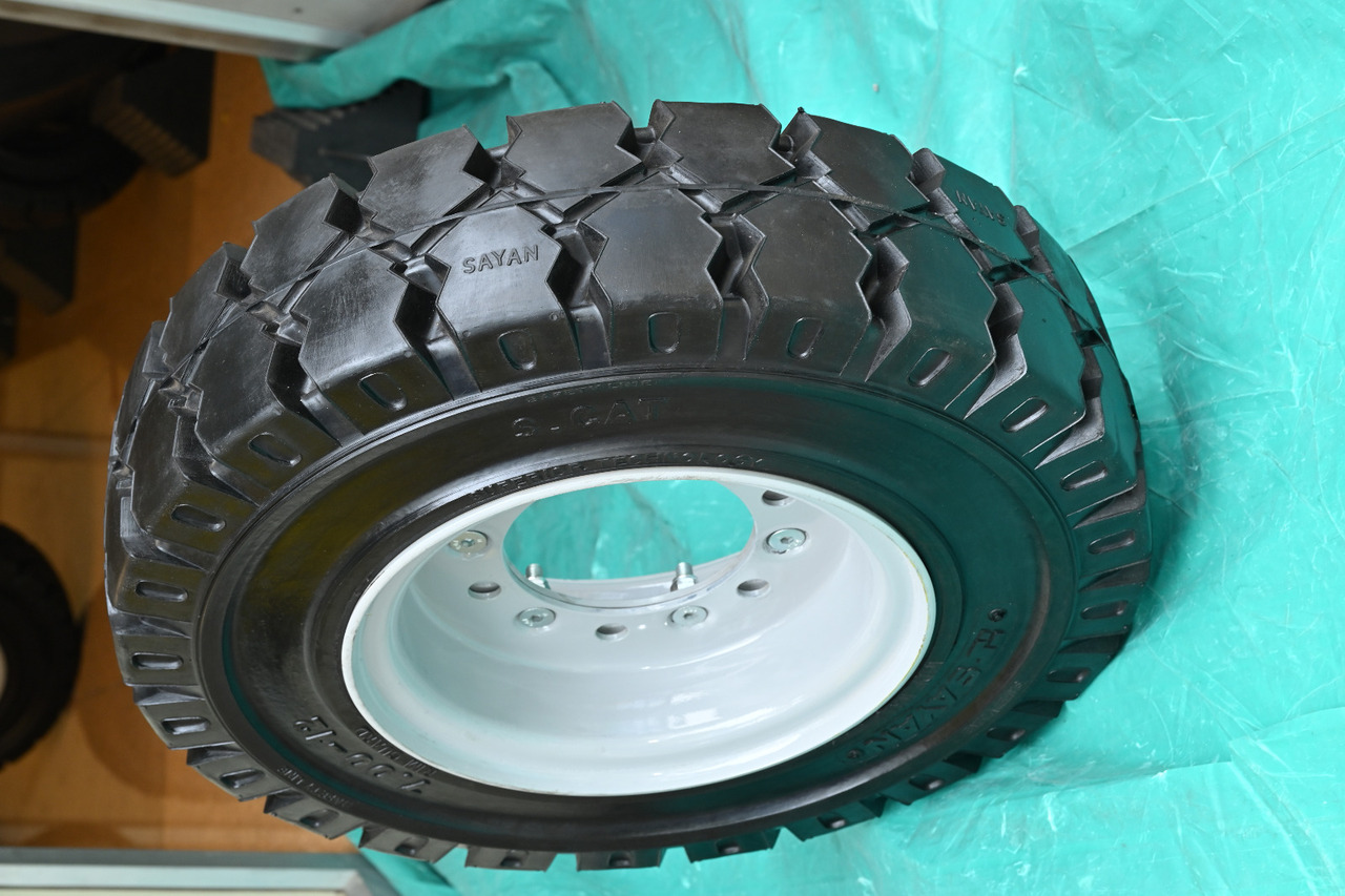 EuroSolid 6.00-9 - Wheels and tires for Baggage tractor: picture 5 EuroSolid 6.00-9 - Wheels and tires for Baggage tractor: picture 5