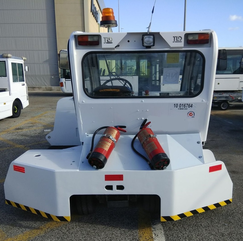 TLD Towbarless Pushback TPX 100 E - Pushback tractor: picture 2 TLD Towbarless Pushback TPX 100 E - Pushback tractor: picture 2