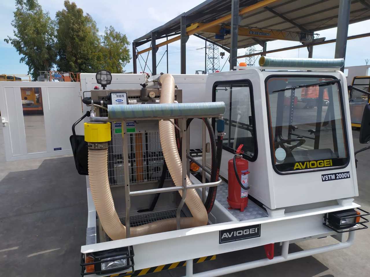 Toilet Truck Aviogei VSTM - Lavatory service truck: picture 4 Toilet Truck Aviogei VSTM - Lavatory service truck: picture 4