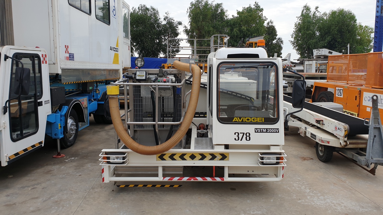 Toilet Truck Aviogei VSTM - Lavatory service truck: picture 5 Toilet Truck Aviogei VSTM - Lavatory service truck: picture 5