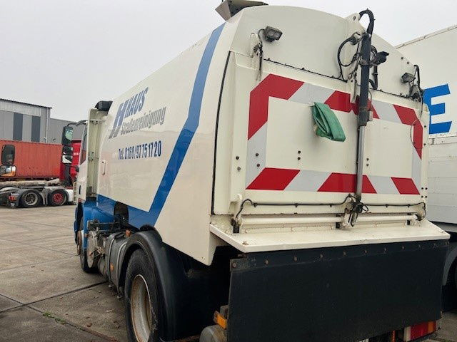 DAF 65 FA65.180 CF - Road sweeper: picture 4 DAF 65 FA65.180 CF - Road sweeper: picture 4