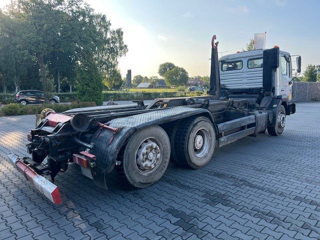 MAN 26.364 6x2 - Cab chassis truck: picture 3 MAN 26.364 6x2 - Cab chassis truck: picture 3