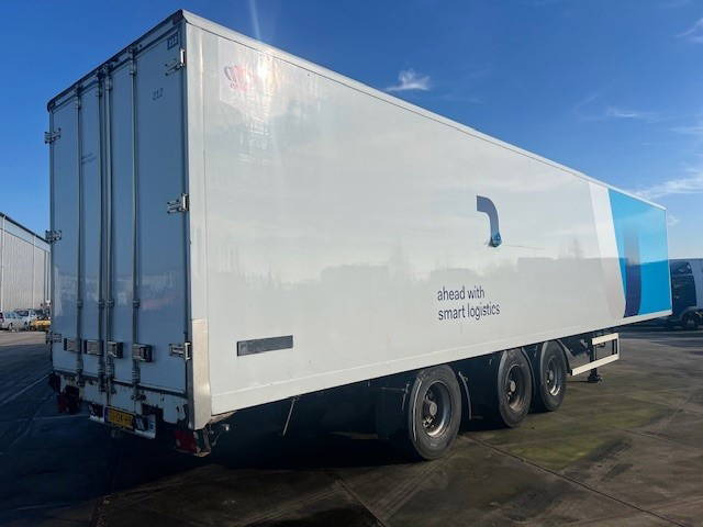 System Trailer PRS 27 - Closed box semi-trailer: picture 1 System Trailer PRS 27 - Closed box semi-trailer: picture 1