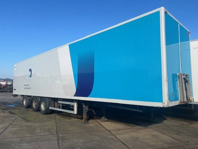 System Trailer PRS 27 - Closed box semi-trailer: picture 2 System Trailer PRS 27 - Closed box semi-trailer: picture 2