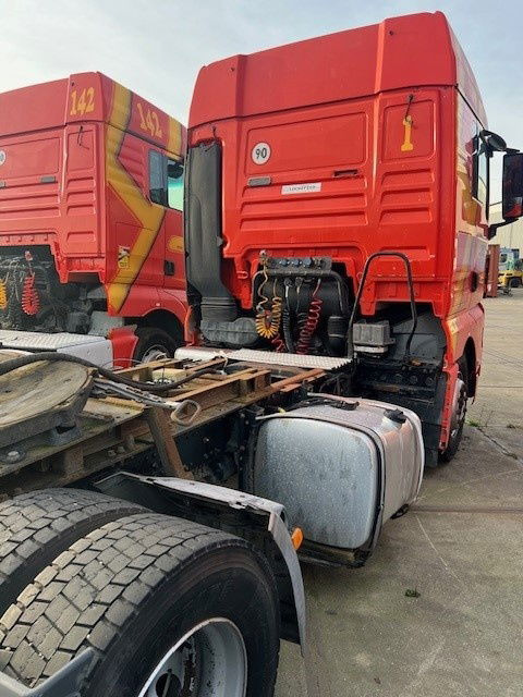 MAN TGX 18.440 .440 Euro5 - Tractor unit: picture 3 MAN TGX 18.440 .440 Euro5 - Tractor unit: picture 3