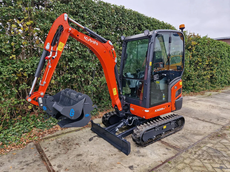 Kubota KX019-4 Hi-spec (NIEUW) - Mini excavator: picture 4 Kubota KX019-4 Hi-spec (NIEUW) - Mini excavator: picture 4