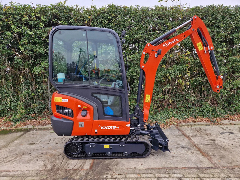 Kubota KX019-4 Hi-spec (NIEUW) - Mini excavator: picture 2 Kubota KX019-4 Hi-spec (NIEUW) - Mini excavator: picture 2