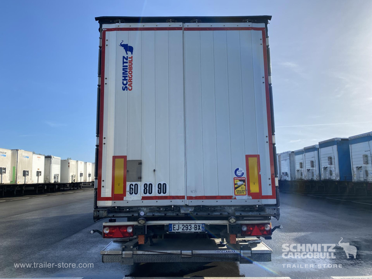SCHMITZ Curtainsider Standard Taillift - Curtainsider semi-trailer: picture 2 SCHMITZ Curtainsider Standard Taillift - Curtainsider semi-trailer: picture 2